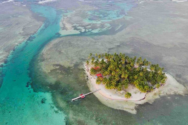 San Blas Islands 4D/3N Trip with Holandeses Cays & Boat Tour