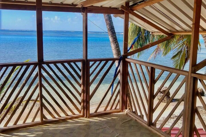 San Blas Islands 4D/3N Trip with Holandeses Cays & Boat Tour