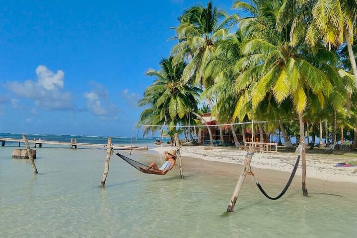 San Blas Islands 4D/3N Trip with Holandeses Cays & Boat Tour