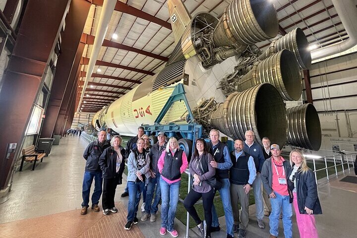 Houston NASA Space Center Round-Trip Transport & Tip-Sheet