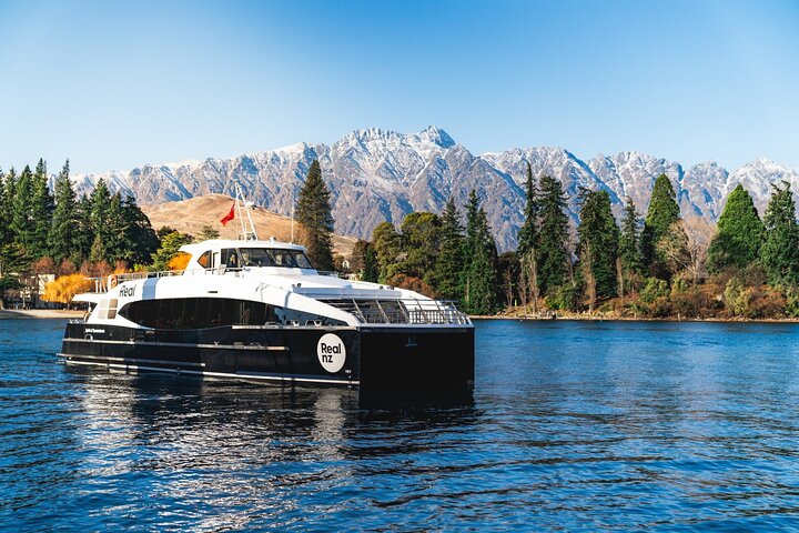 Walter Peak Gourmet BBQ Lunch & Queenstown Lake Cruise