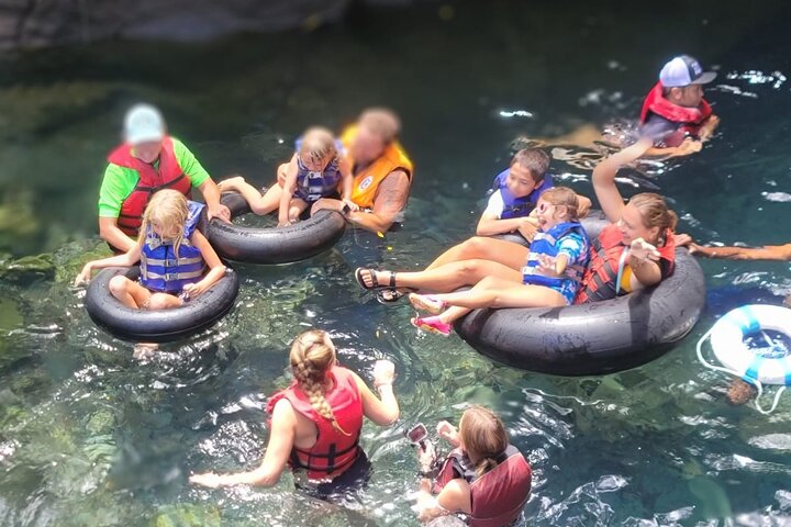 Scenic Tour of City and Rainforest, Waterfall, Sulphur Springs .