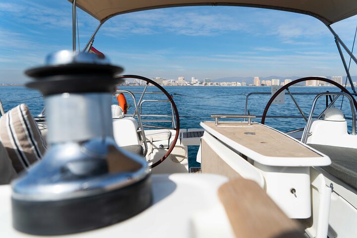 VALENCIA : Full day 7h sailing, sun and Mediterranean relaxation