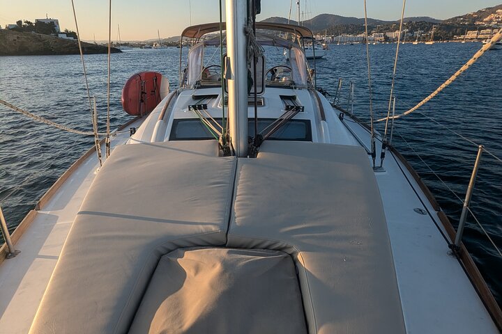 VALENCIA : Full day 7h sailing, sun and Mediterranean relaxation