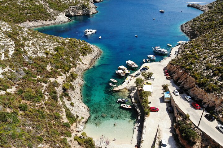 Zakynthos Shipwreck Beach with Blue Caves Land and Sea Tour
