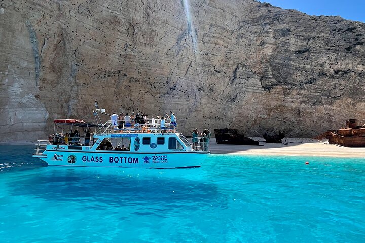 Zakynthos Shipwreck Beach with Blue Caves Land and Sea Tour