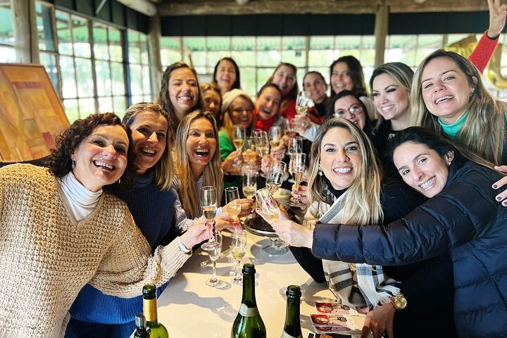 Wine Lovers - Bodega Garzon Experience