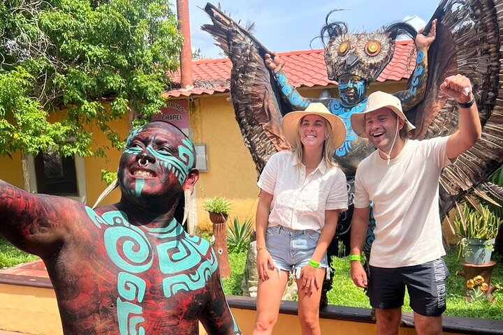 Chichen Itza Tour and 2 Cenotes from Valladolid small group