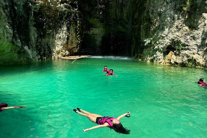 4 Cenotes Tour in Homún all inclusive from Merida