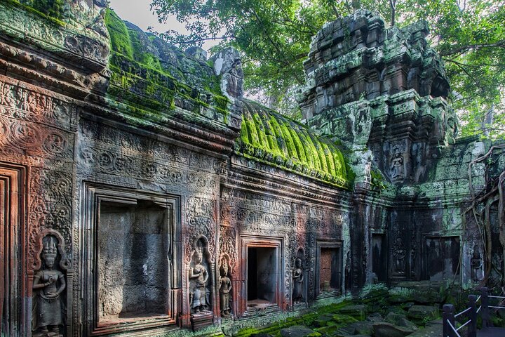 Angkor 2-Day Sunset & Sunrise Small-Group Tour