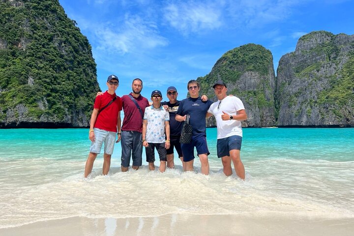 Phi Phi Islands Premium Speedboat Adventure Day Tour from Phuket