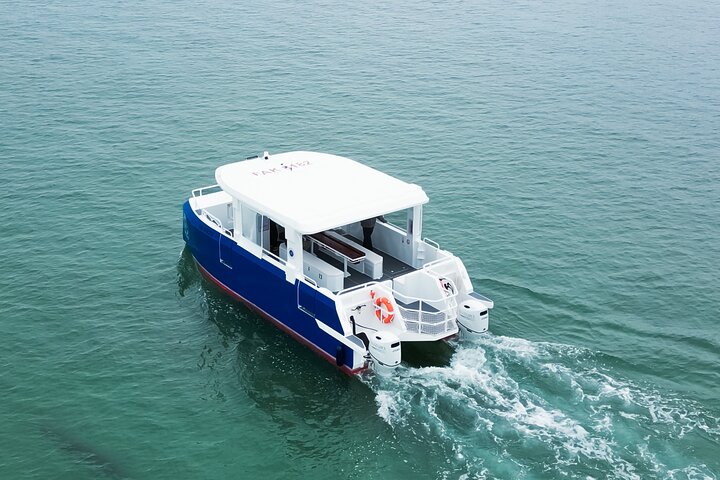 Saint-Malo: 1h30 guided boat trip (Commented FR & EN)
