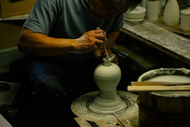 Exclusive Tour of Kakiemon Kiln and the Art of Nigoshide