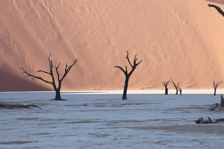 3 Days Amazing Red Dunes of Sossusvlei | Private Guided Tour