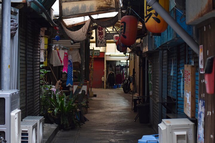 Okinawa Hidden Gems: Private Night Food & Culture Tour