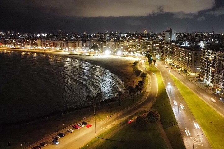 Private Have It Your Way Tour in Montevideo