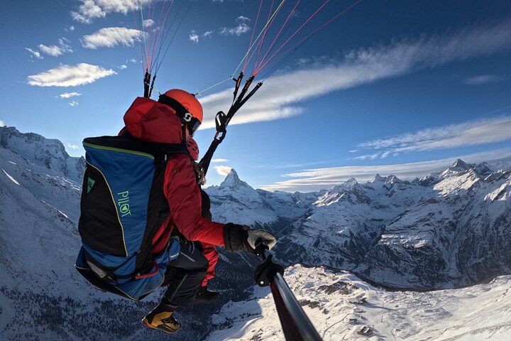 Paragliding mountain flight