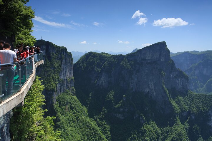 5-Day Private Zhangjiajie Ultimate Tour & Furong Town Night Light