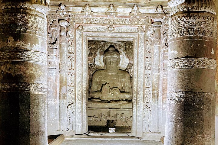 Skip-the-queue private Ajanta & Ellora 2-Day Tour