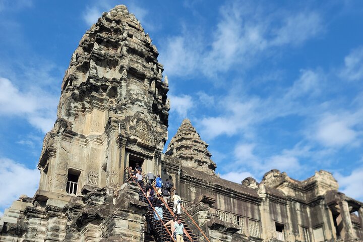 2-Days in temples and other areas