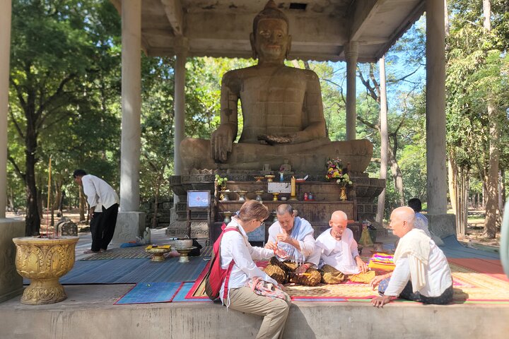 2-Days in temples and other areas