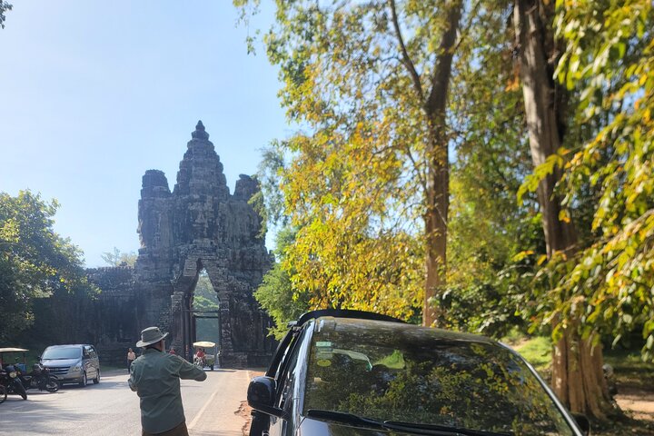2-Days in temples and other areas