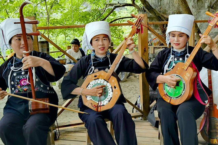 5 Days Guizhou Cave Tour Culture and Culinary Delights