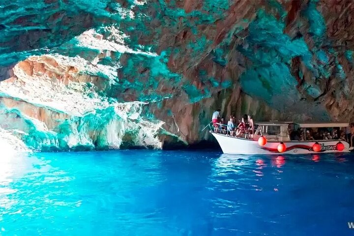 Full-Day Boka Bay Cruise Tour from Budva with Guide
