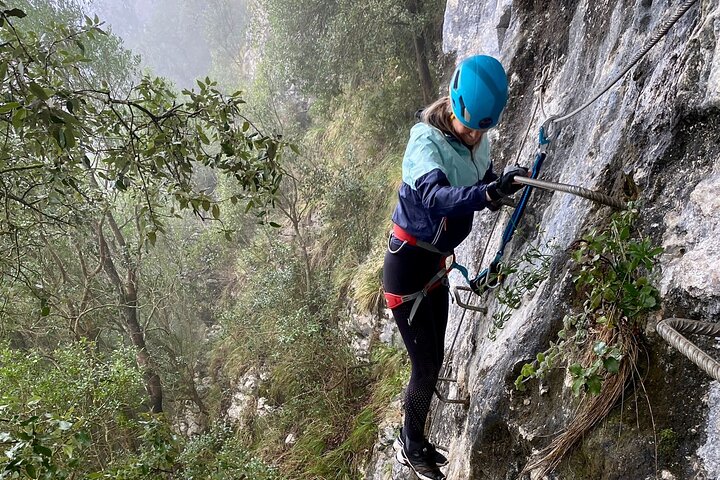 Experience to Via Ferrata in Cantabria