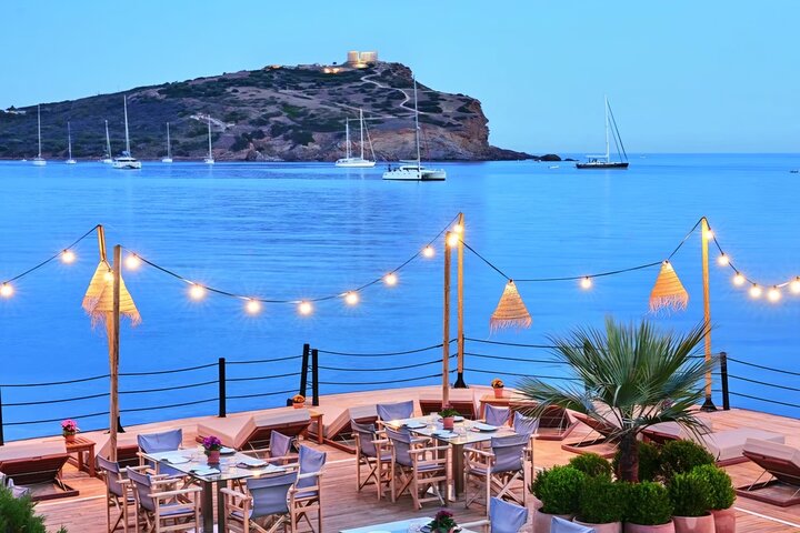Lake Vouliagmeni Thermal Spa And Temple Of Poseidon Tour