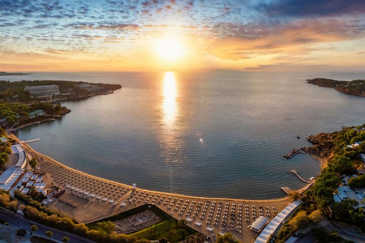 Lake Vouliagmeni Thermal Spa And Temple Of Poseidon Tour