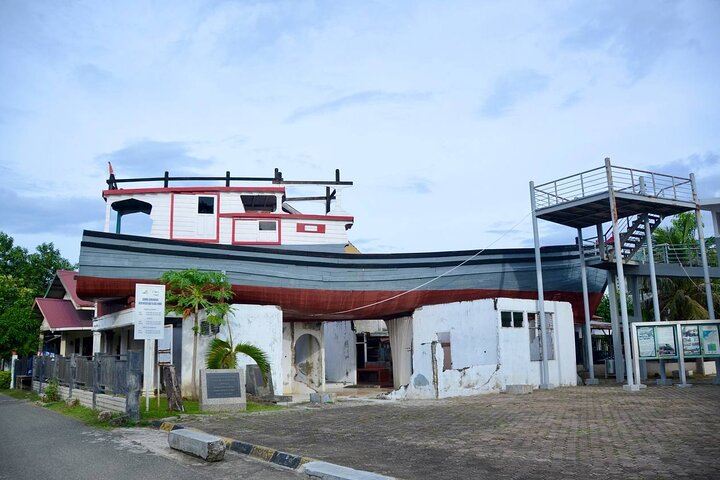 Tsunami Museum and Affected Areas Tour of Banda Aceh