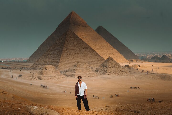 2 Hours Luxury Private Pyramids Photoshoot In Giza