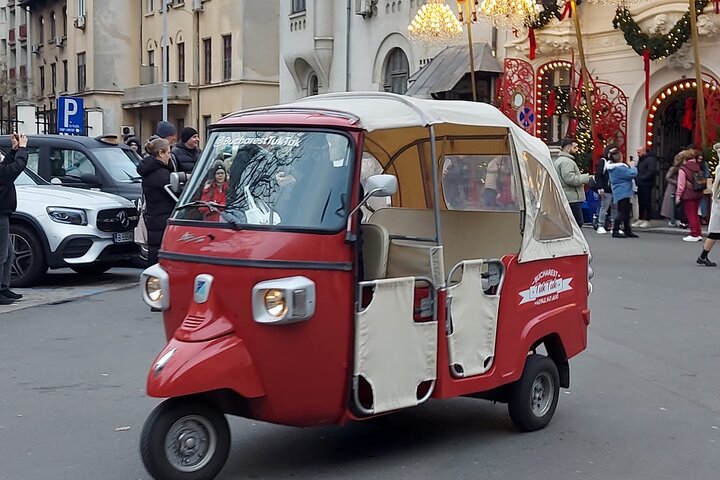 Bucharest Tuk Tuk city tour