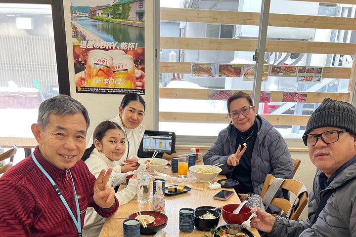 Private Customizable walking Tour in Otaru