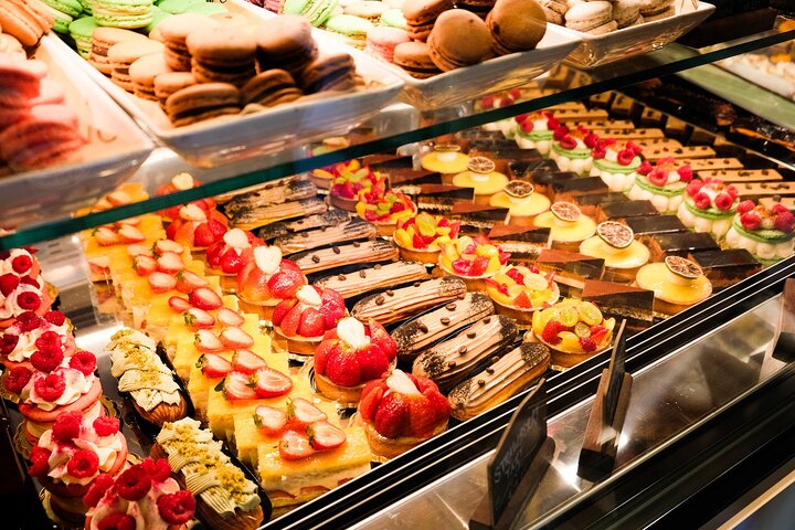 Detroit Sweet Treats Food Tour: Donuts, Coffee, Pastries & More