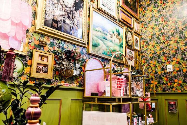 Detroit Sweet Treats Food Tour: Donuts, Coffee, Pastries & More