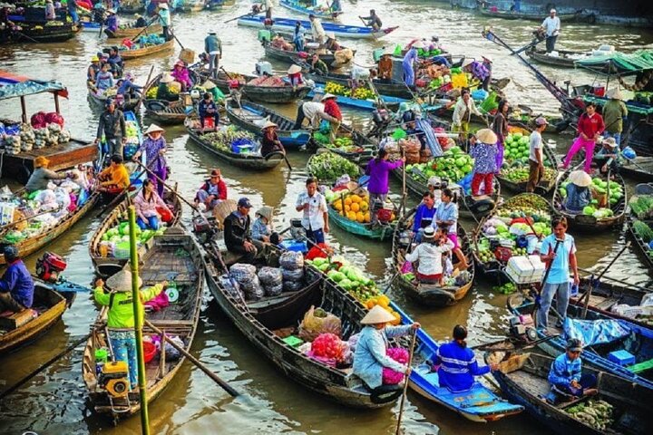 Extraordinary Mekong Delta, Two days Private Tour From Saigon