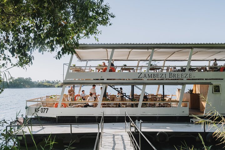 Victoria Falls Dinner Cruise on the Zambezi River