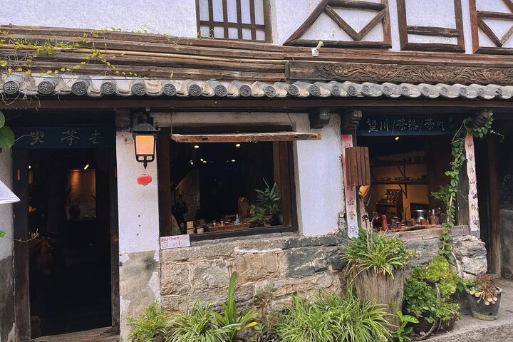 Dali and XIzhou Ancient Town Private Tour