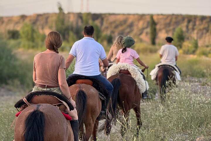 Horseback riding and lodging in Mendoza