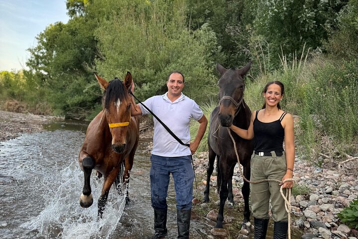 Horseback riding and lodging in Mendoza