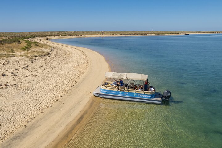 Ilha Deserta and Farol Island: a small group boat trip in Ria Formosa from Faro