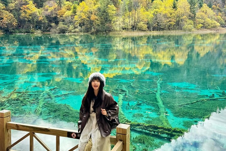 Private VIP Tour:2-Day Jiuzhaigou・Huanglong Highlights Experience