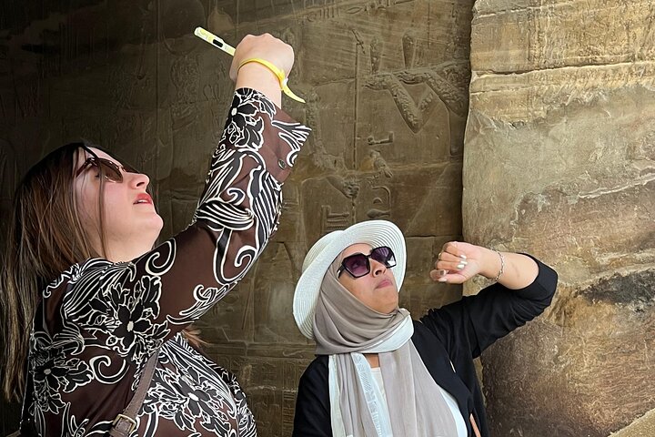 Private Day Trip to Luxor from Hurghada and Valley of the Kings