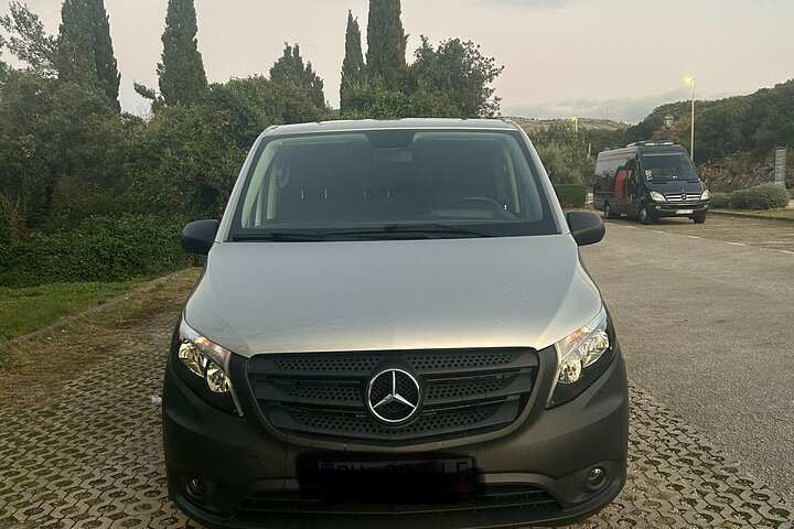 Minivan Transport Dubrovnik to Dubrovnik Airport