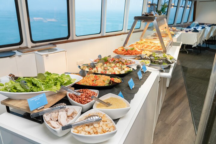 Charles Darwin Dinner Cruise