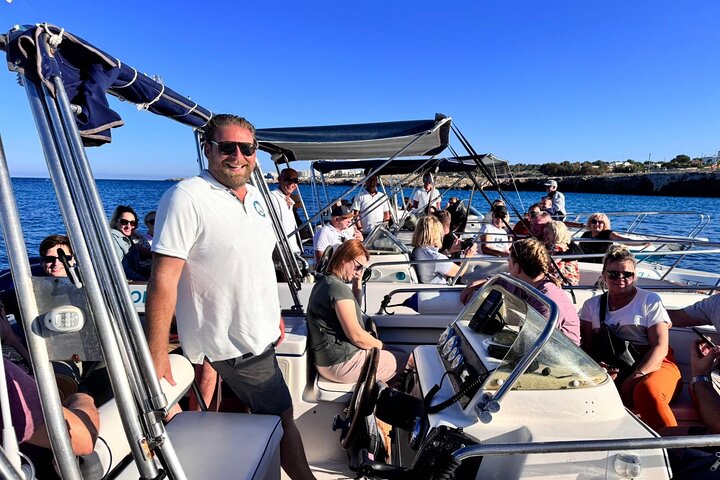 Boat trip to the Polignano a Mare caves
