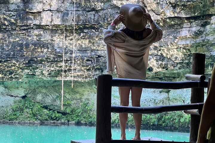 Chichen Itza Tour and 2 Cenotes from Valladolid small group