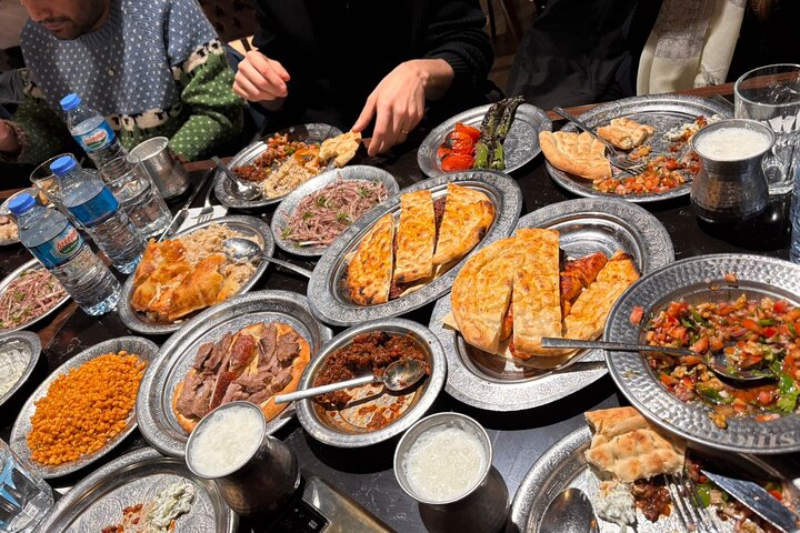 Istanbul Traditional Turkish Dinner and Dervish Experience